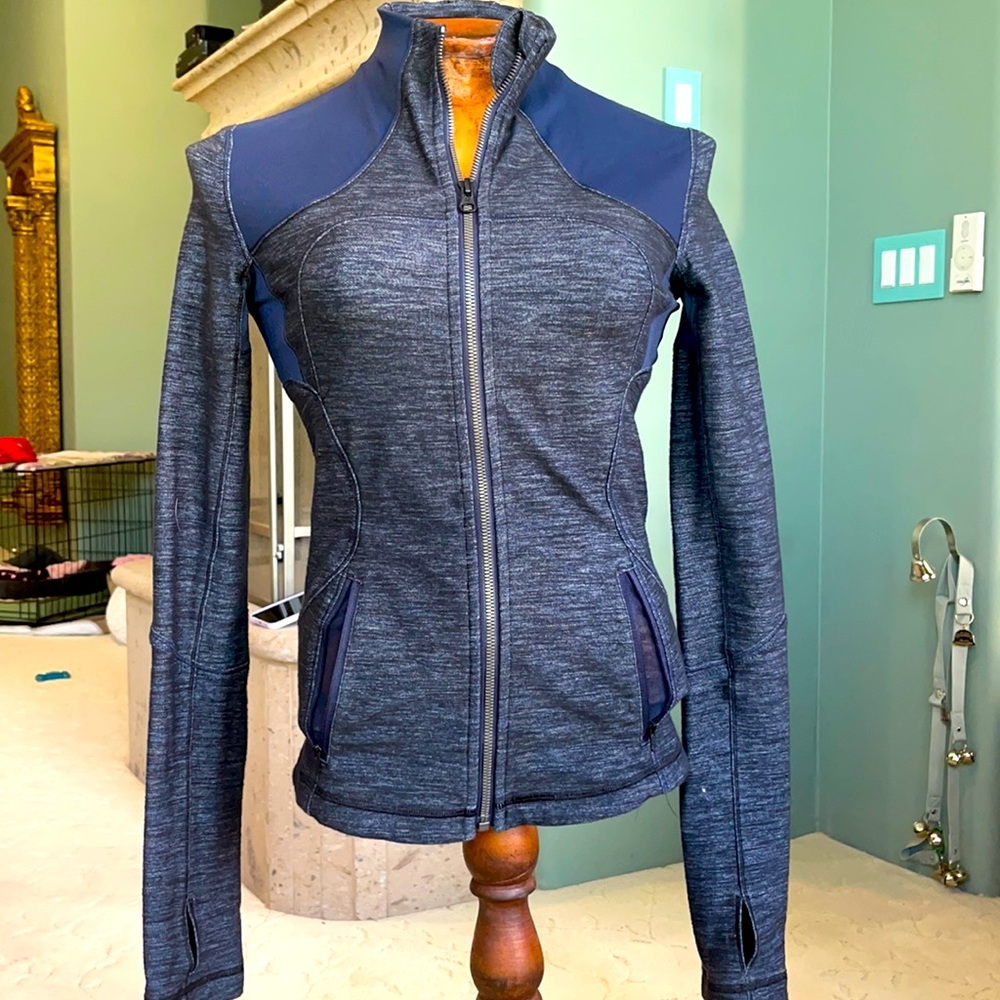 Lulu Lemon zip up stretchy fitness jacket denim look